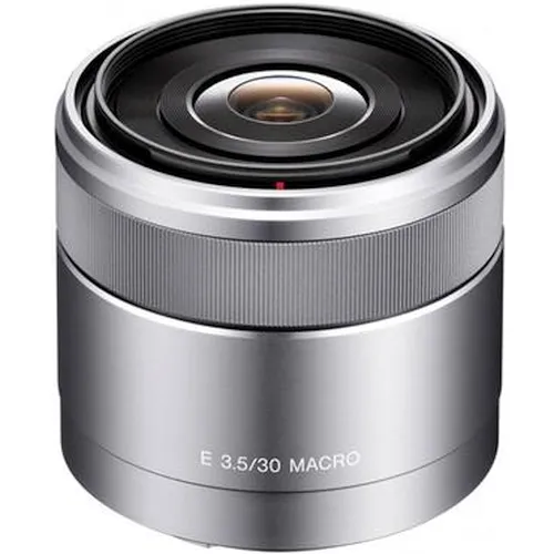 Sony SEL 30mm F3.5 macro lens